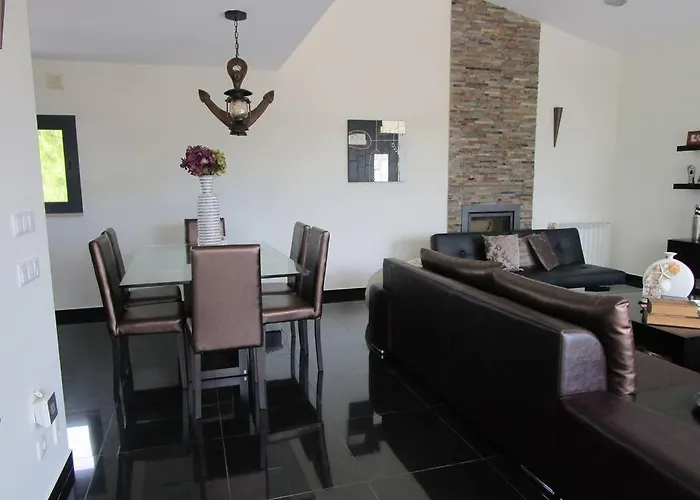 Casa Numa Zona Tranquila